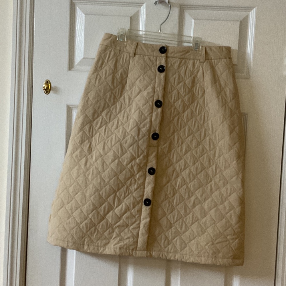 SHEIN tan quilted skirt